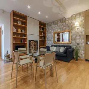 https://piazza-di-spagna-elegant-flat.it-romehotels.com